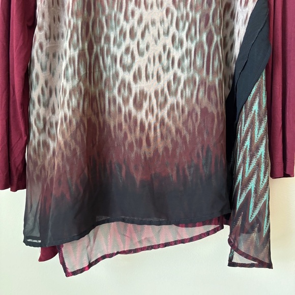 Poeme by Citron Leopard Print Layered Tunic Top Medium Burgundy Blouse - Picture 3 of 8